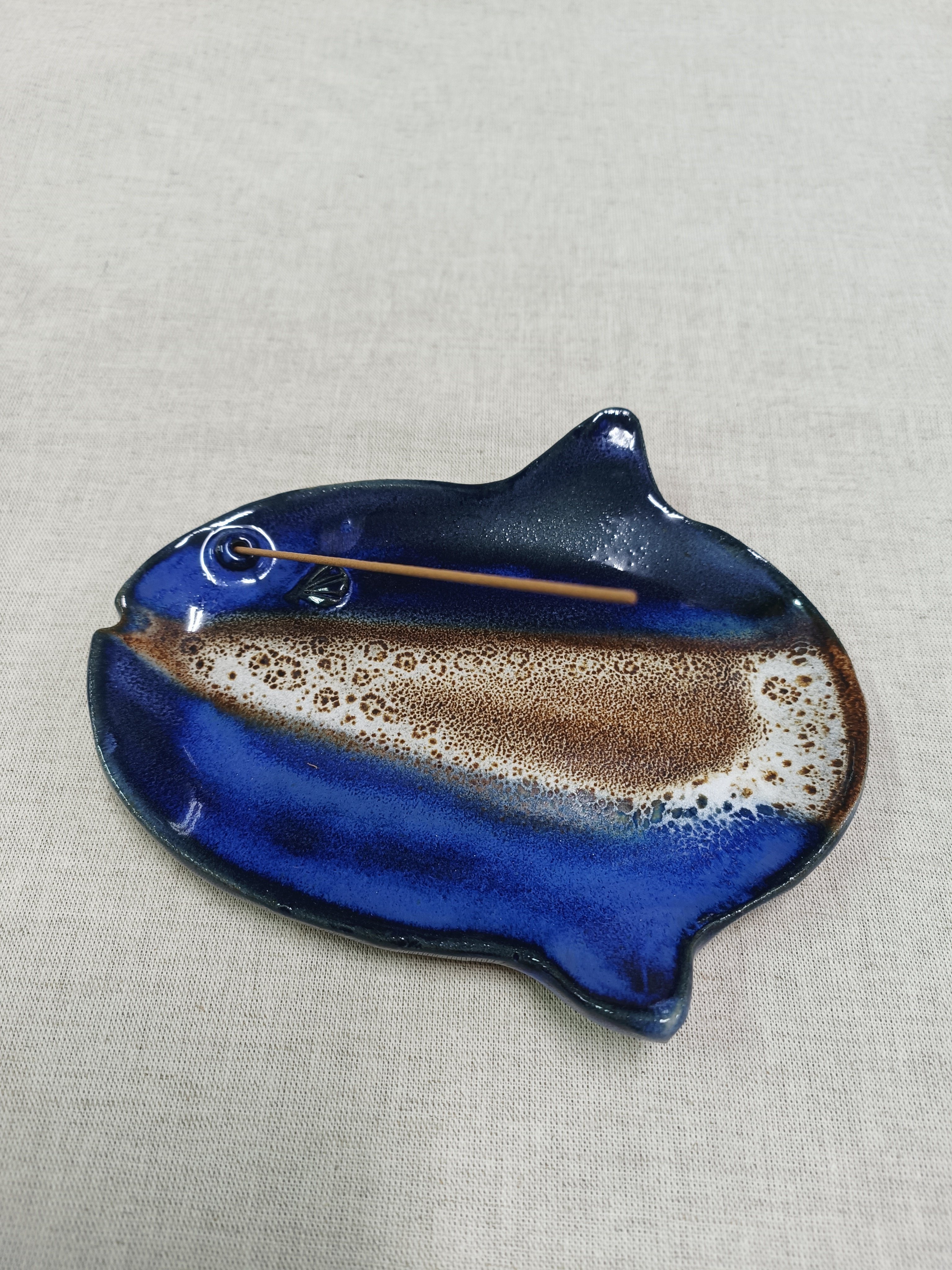 曼波陶魚星空盤精緻禮盒 圖片
