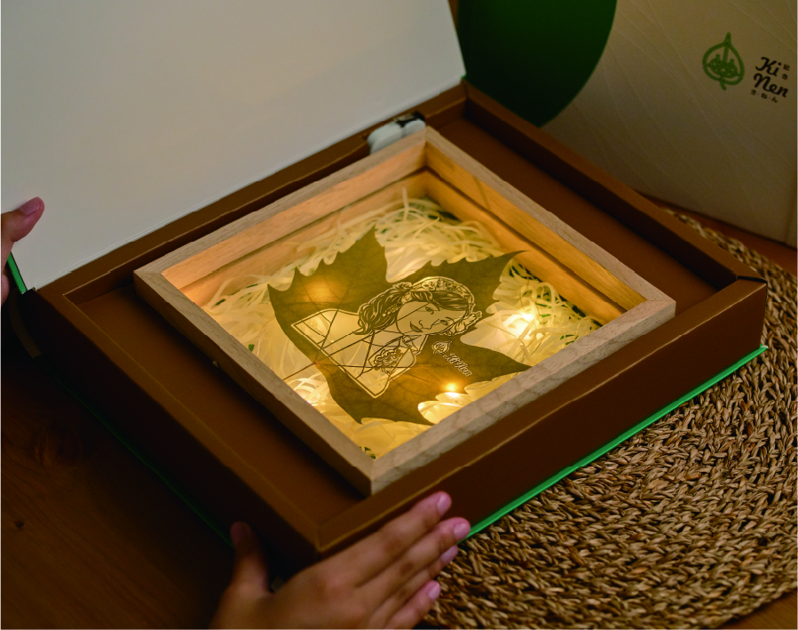 KiNen客製化人像葉雕 圖片